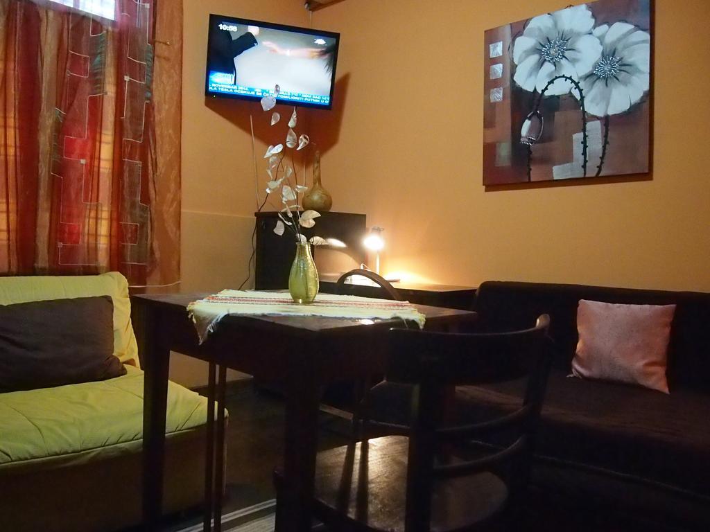 Guest Accommodation Etno Konak Tasana Ni الغرفة الصورة